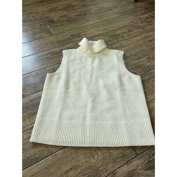 Talbots Women's White Turtleneck Sleeveless Sweater Shell Size Medium - Picture 1 of 4